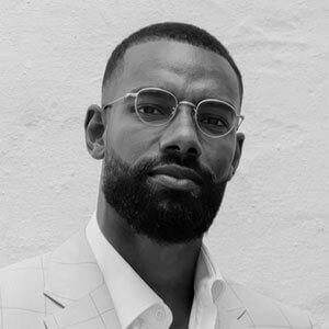 Ashley Grant Bio Headshot